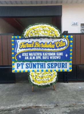 Papan Bunga Duka di Tiganderket